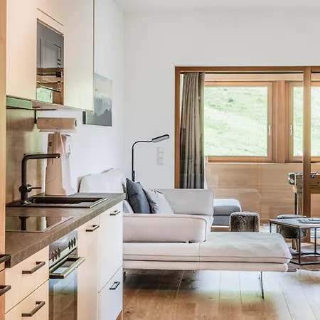 Berg Aparts Faschina - 13 *